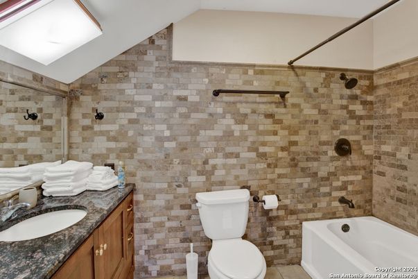 Bathroom, Interior, Stone Walls