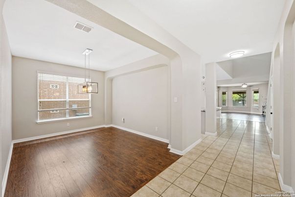 Chandelier, Empty room, Interior, Pendant Lights, Wood Texture Flooring