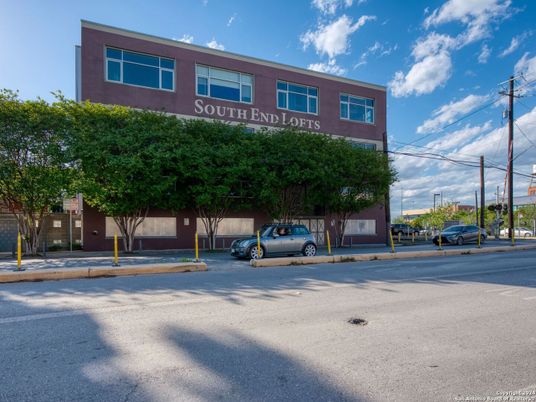 Exterior, Facade, Condo Building