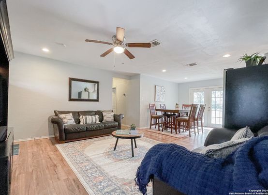 Dining room, Interior, Living room, Recessed Lighting, Wood Texture Flooring