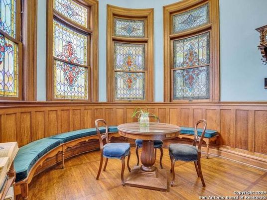 Dining room, Interior, Wood Texture Flooring
