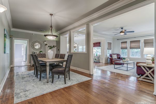 Dining room, Interior, Living room, Pendant Lights, Wood Texture Flooring