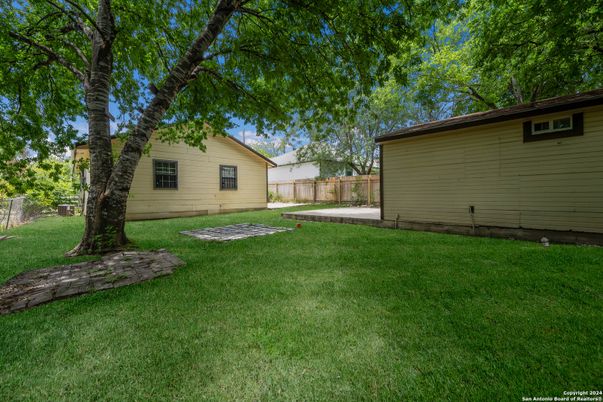 Backyard, Exterior