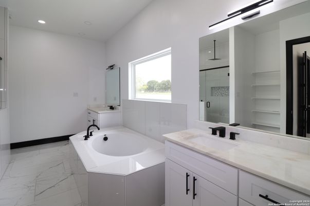 Bathroom, Dual Sink Vanities, Interior, Marble, Recessed Lighting