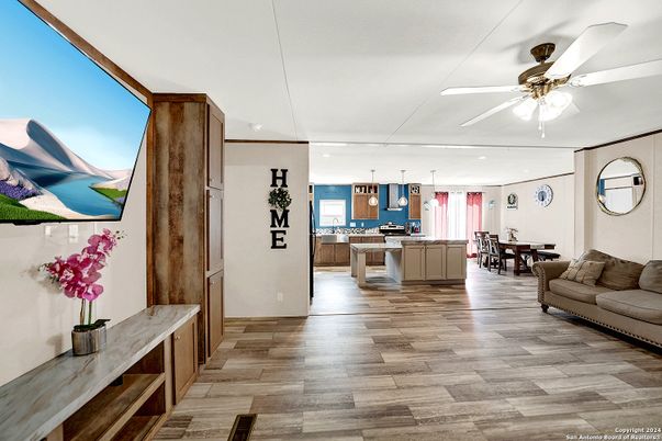 Dining room, Interior, Kitchen, Pendant Lights, Recessed Lighting, Wood Texture Flooring