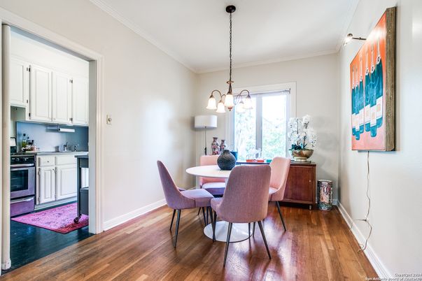 Chandelier, Dining room, Interior, Kitchen, Pendant Lights, Wood Texture Flooring