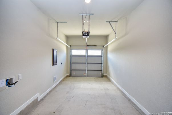 Garage, Interior