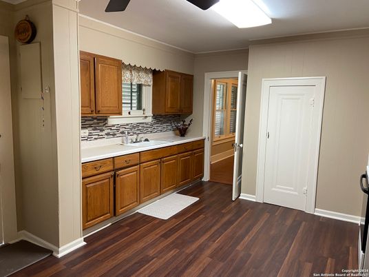 Interior, Kitchen, Wood Texture Flooring