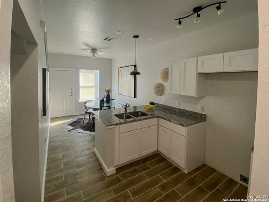 Dining room, Interior, Kitchen, Pendant Lights, Wood Texture Flooring