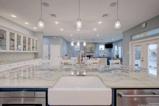 Dining room, Interior, Kitchen, Living room, Pendant Lights, Recessed Lighting