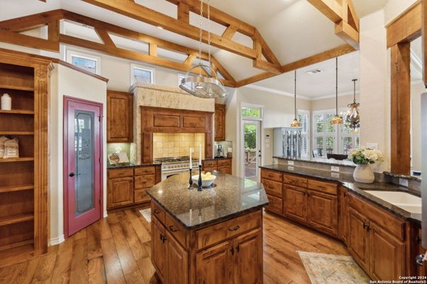 Interior, Kitchen, Pendant Lights, Recessed Lighting, Wooden Beams, Wood Texture Flooring