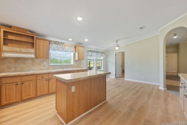 Interior, Kitchen, Recessed Lighting, Wood Texture Flooring