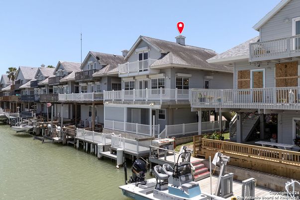 Exterior, Water