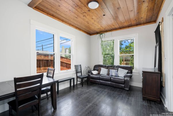 Dining room, Interior, Recessed Lighting, Wooden Ceilings, Wood Texture Flooring