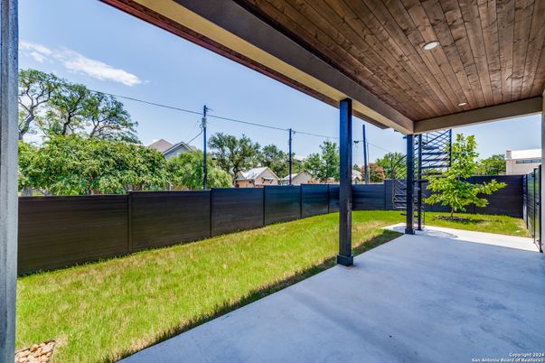 Backyard, Exterior
