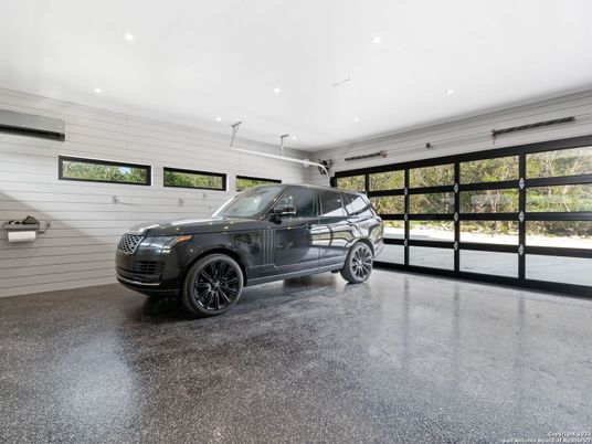 Garage, Interior, Recessed Lighting