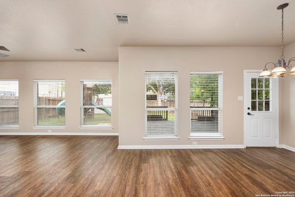 Empty room, Interior, Pendant Lights, Wood Texture Flooring