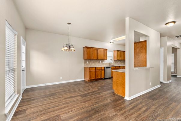 Interior, Kitchen, Pendant Lights, Wood Texture Flooring