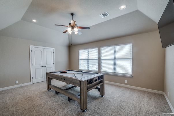 Billiard Table, Game Room, Interior, Recessed Lighting