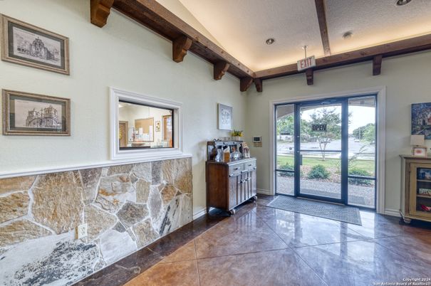 Interior, Wooden Beams