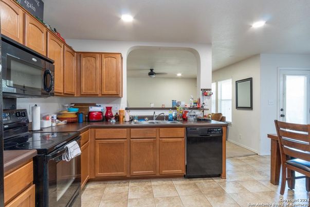 Interior, Kitchen, Recessed Lighting