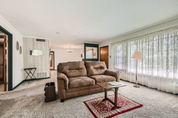 Chandelier, Interior, Living room