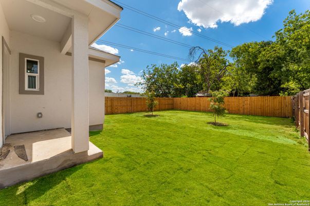 Backyard, Exterior