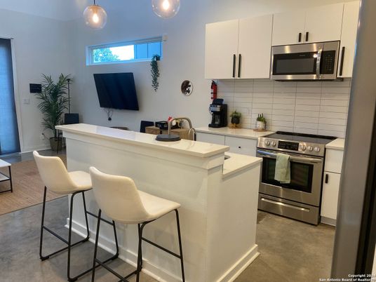 Interior, Kitchen, Pendant Lights, Stainless Steel Appliances