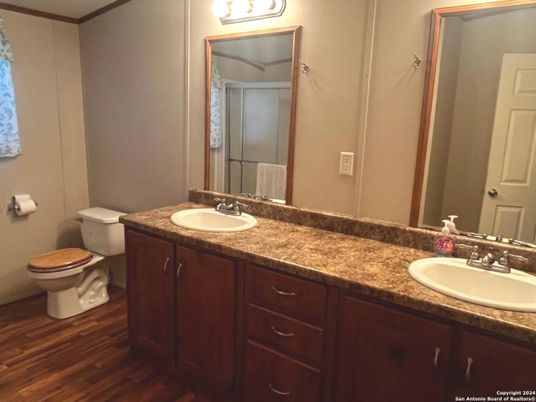 Bathroom, Dual Sink Vanities, Interior, Wood Texture Flooring