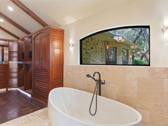 Bathroom, Free Standing Baths, Interior, Recessed Lighting, Wood Texture Flooring