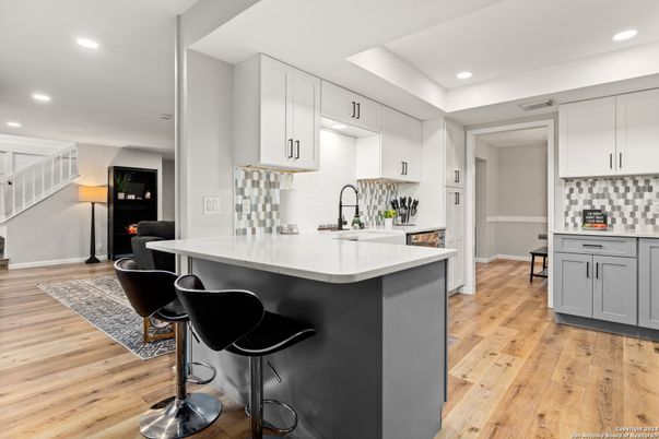 Interior, Kitchen, Recessed Lighting, Wood Texture Flooring