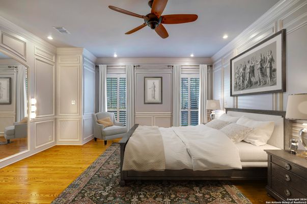 Bedroom, Interior, Recessed Lighting, Wood Texture Flooring