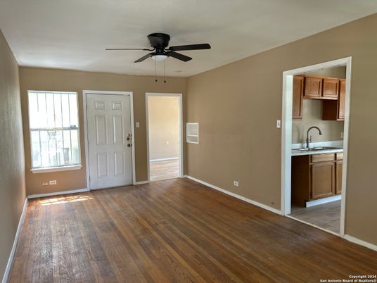 Empty room, Interior, Kitchen, Wood Texture Flooring