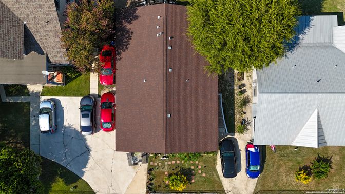 Exterior, Drone