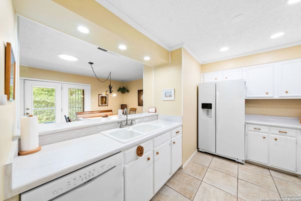 Interior, Kitchen, Pendant Lights, Recessed Lighting, Washer