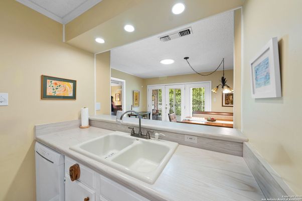 Interior, Kitchen, Pendant Lights, Recessed Lighting