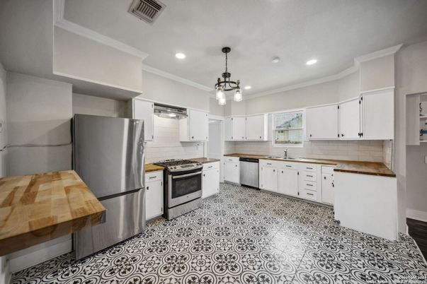 Interior, Kitchen, Pendant Lights, Recessed Lighting, Stainless Steel Appliances
