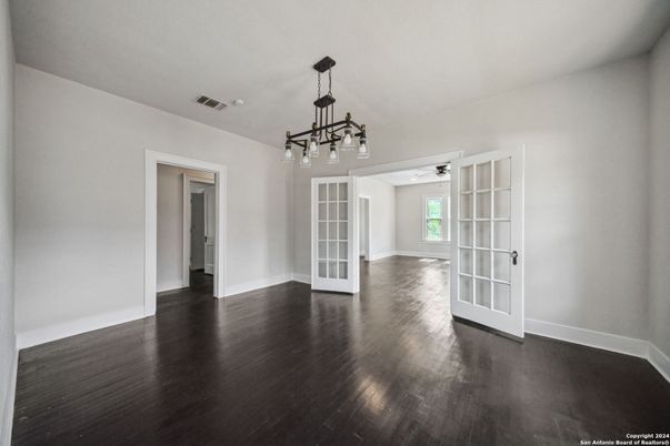 Empty room, Interior, Pendant Lights, Wood Texture Flooring