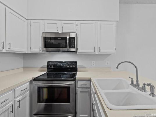 Interior, Kitchen, Tile Countertops