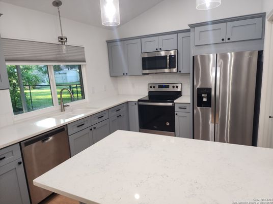 Interior, Kitchen, Pendant Lights, Stainless Steel Appliances