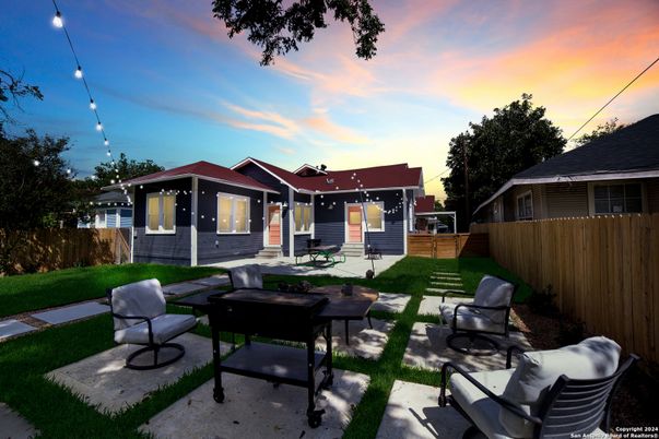 Backyard, Exterior