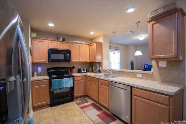 Interior, Kitchen, Pendant Lights, Recessed Lighting, Stainless Steel Appliances