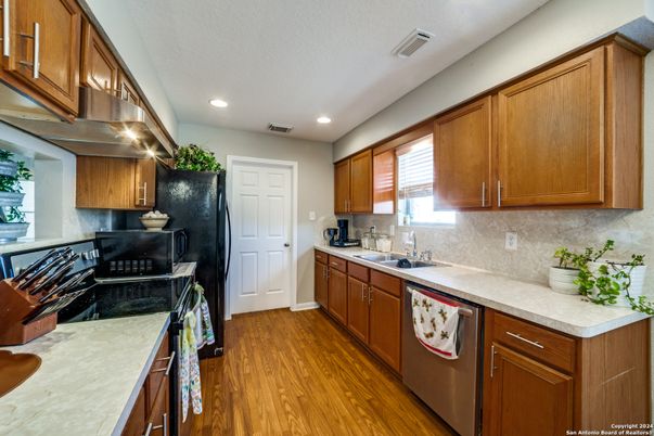 Interior, Kitchen, Recessed Lighting, Wood Texture Flooring