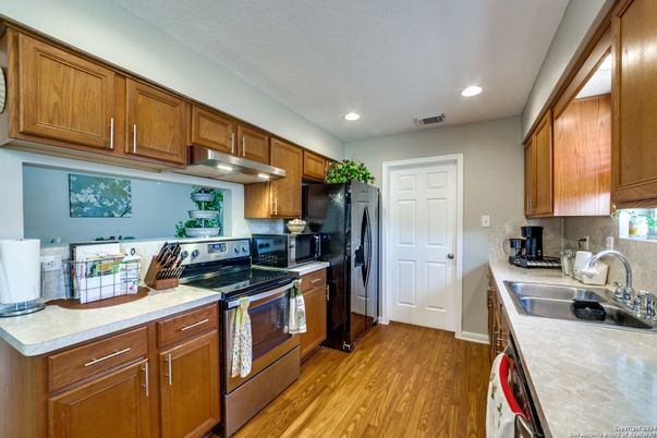 Interior, Kitchen, Recessed Lighting, Wood Texture Flooring