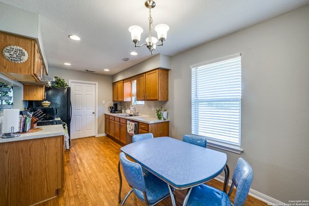 Chandelier, Dining room, Interior, Kitchen, Recessed Lighting, Wood Texture Flooring