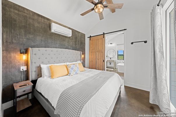 Bedroom, Interior, Water