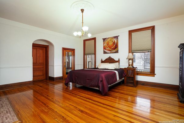 Bedroom, Interior, Pendant Lights, Wood Texture Flooring