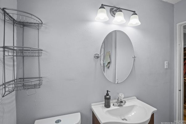 Bathroom, Interior