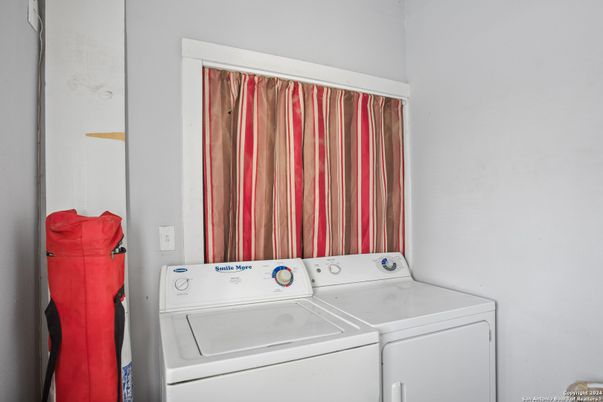 Interior, Utility Closets, Washer