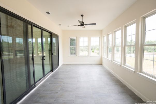Empty room, Interior, Sun Room